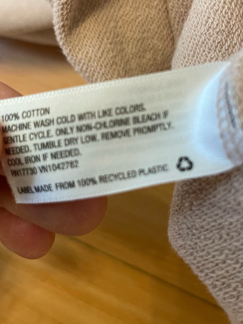 Universal Thread Essential Basic Hoodie - Picture 4 of 6